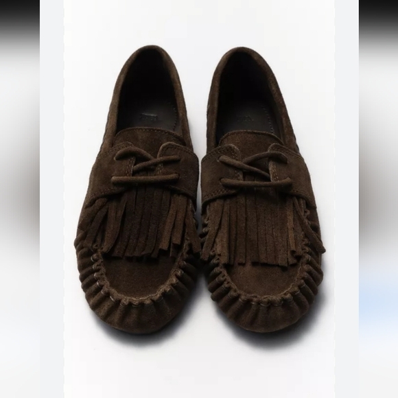 Zara Other - Zara Girls Brown Suede Moccasins with Fringe Sz-2